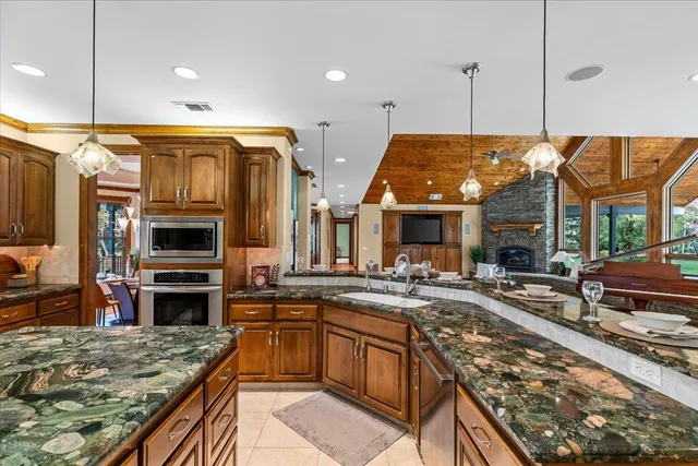 $2,395,000 | 25926 South Austin Road, Ripon, CA 95366