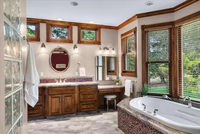 $2,395,000 | 25926 South Austin Road, Ripon, CA 95366