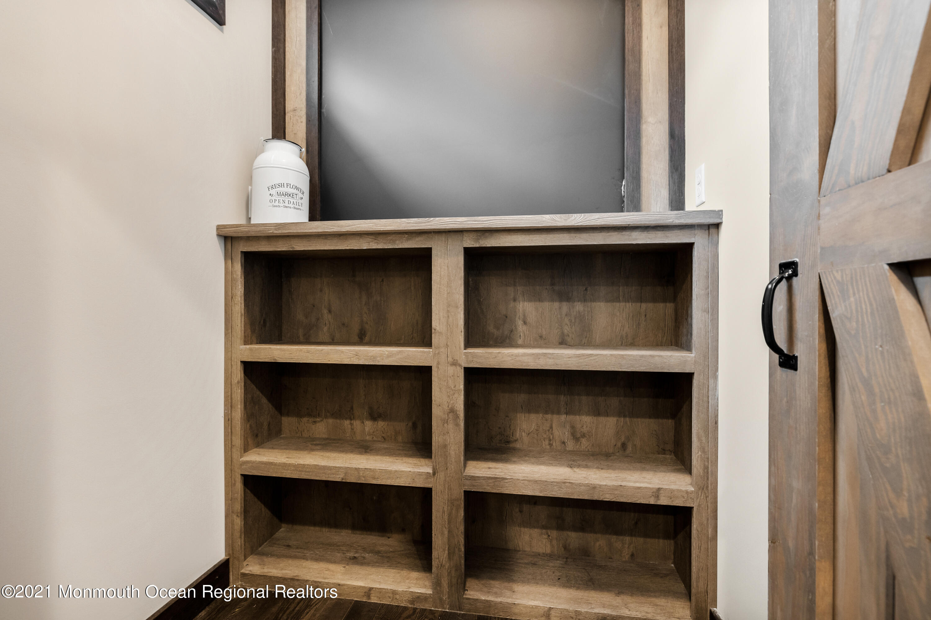 296 Trenton Lakewood Road Cream Ridge, NJ 08514 - Photo 12 of 35 a close view of cabinet and oven
