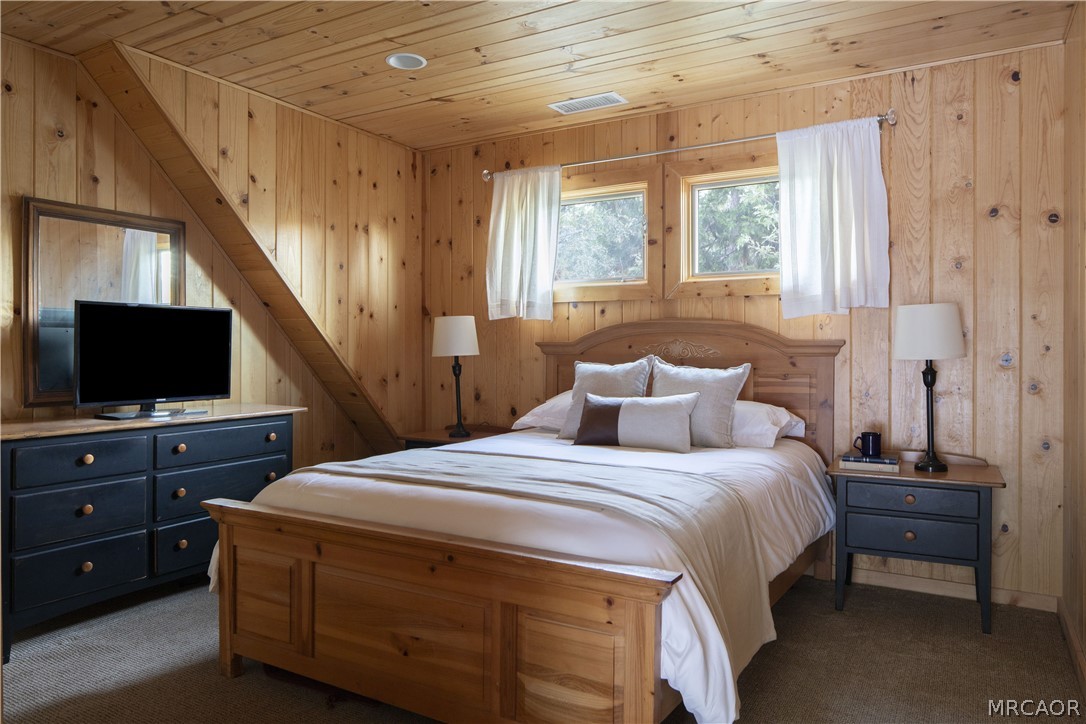 28819 North Shore Road Lake Arrowhead, CA 92352 - Photo 38 of 59 Gallery Image 38