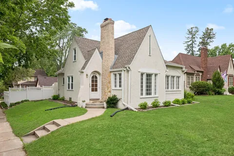 $699,000 | 4744 11th Avenue South, Minneapolis, MN 55407