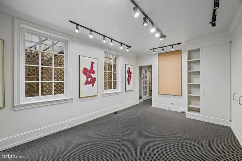 $1,999,000 | 1606 Pine Street, Philadelphia, PA 19103