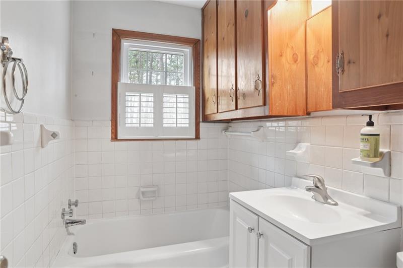 277 Oak Street Hiram, GA 30141 - Photo 23 of 35