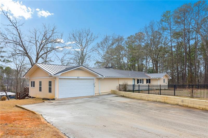 277 Oak Street Hiram, GA 30141 - Photo 5 of 35