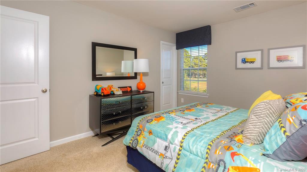 923 Elliott Road, Unit 4040 Charlotte, NC 28216 - Photo 21 of 28 Gallery Image 21