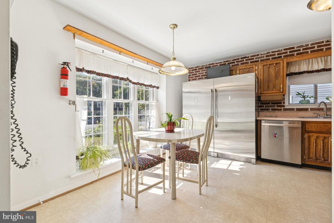 8600 Stonewall Road Manassas, VA 20110 - Photo 5 of 36 Gallery Image 5