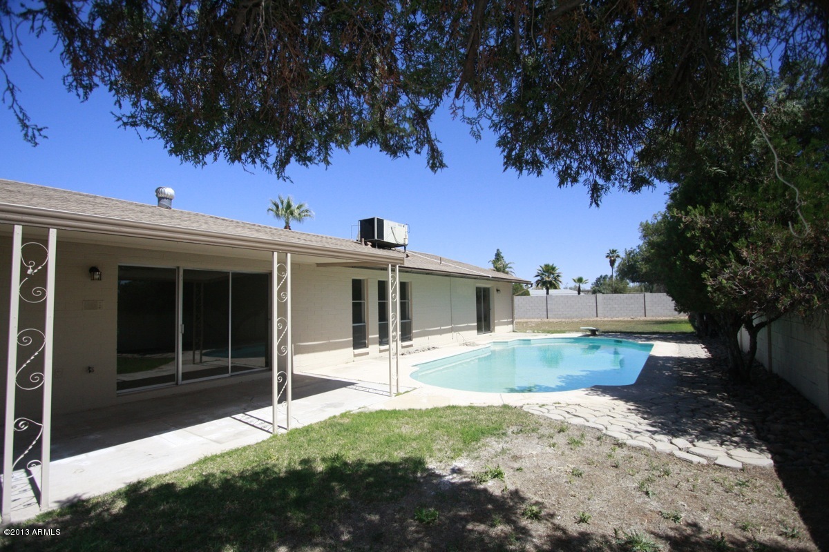 3633 West Wethersfield Road Phoenix, AZ 85029 - Photo 18 of 21 W19
