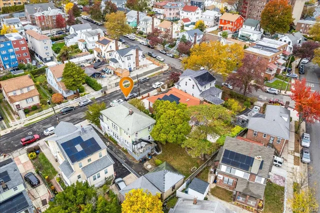 $695,000 | 4534 Hoxie Street | Wakefield