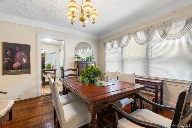 $695,000 | 4534 Hoxie Street | Wakefield