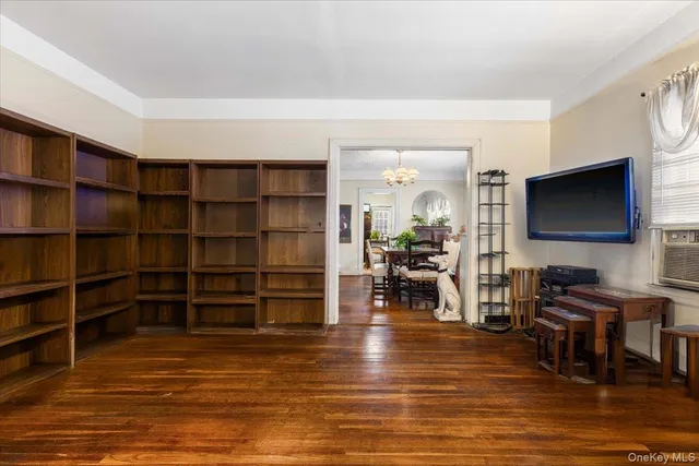 $695,000 | 4534 Hoxie Street | Wakefield