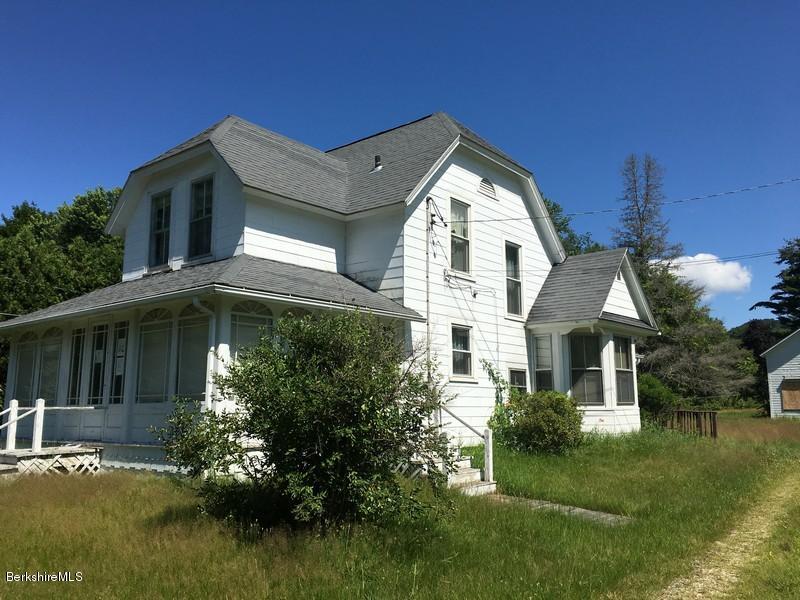 1254 North Hoosac Road Williamstown, MA 01267 - Photo 4 of 16 Right
