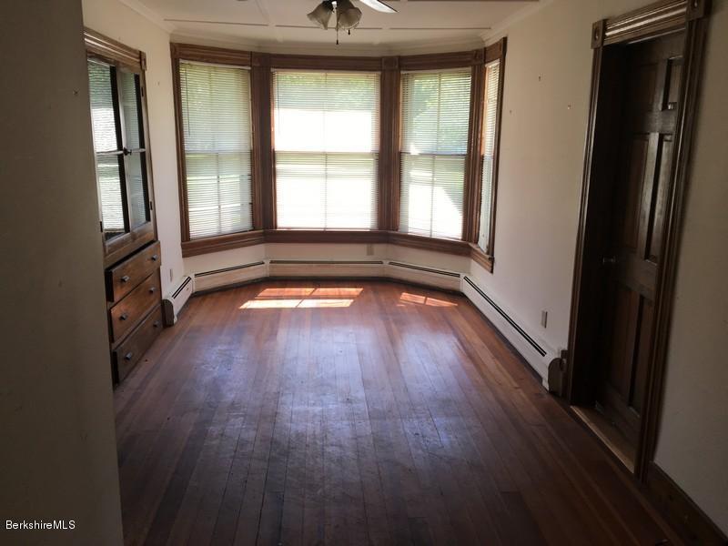 1254 North Hoosac Road Williamstown, MA 01267 - Photo 7 of 16 Dining Room