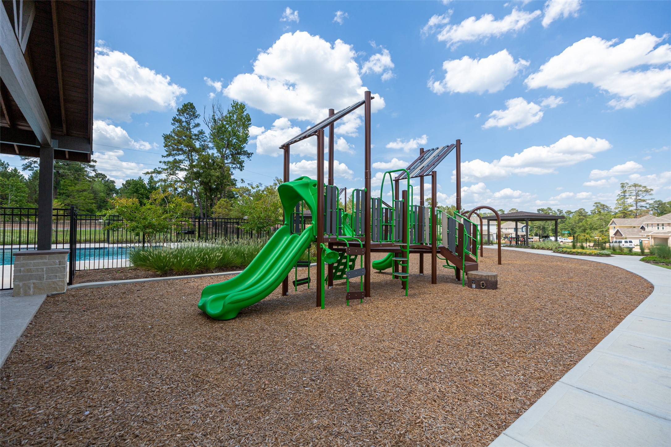 2360 Pipefish Drive Conroe, TX 77384 - Photo 9 of 44
