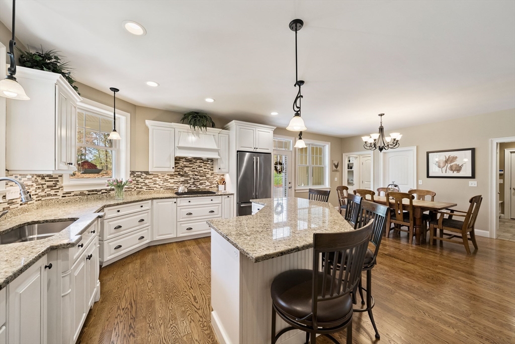 99 Red Gate Road Tyngsborough, MA 01879 - Photo 9 of 40 Gallery Image 9