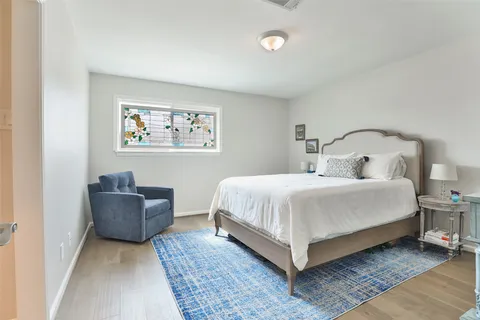 $365,000 | 979 Memorial Village Drive, Unit 48, Houston, TX 77024