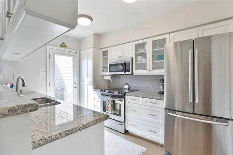 $365,000 | 979 Memorial Village Drive, Unit 48, Houston, TX 77024