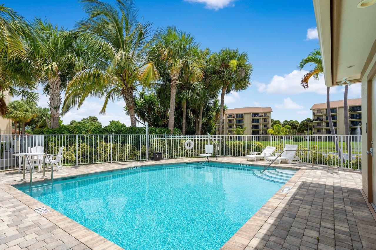 1320 Tidal Pointe Boulevard, Unit D6 Jupiter, FL 33477 - Photo 9 of 28 023-MarinaIsleWay-Jupiter-FL-33477-SMALL
