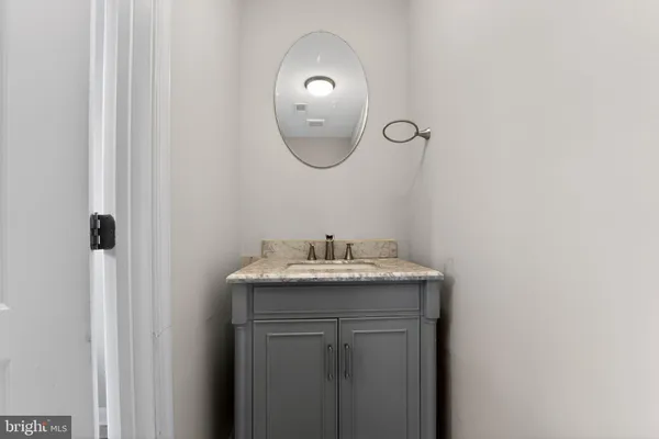 $1,550 | 2922 Limond Place, Baltimore, MD 21218