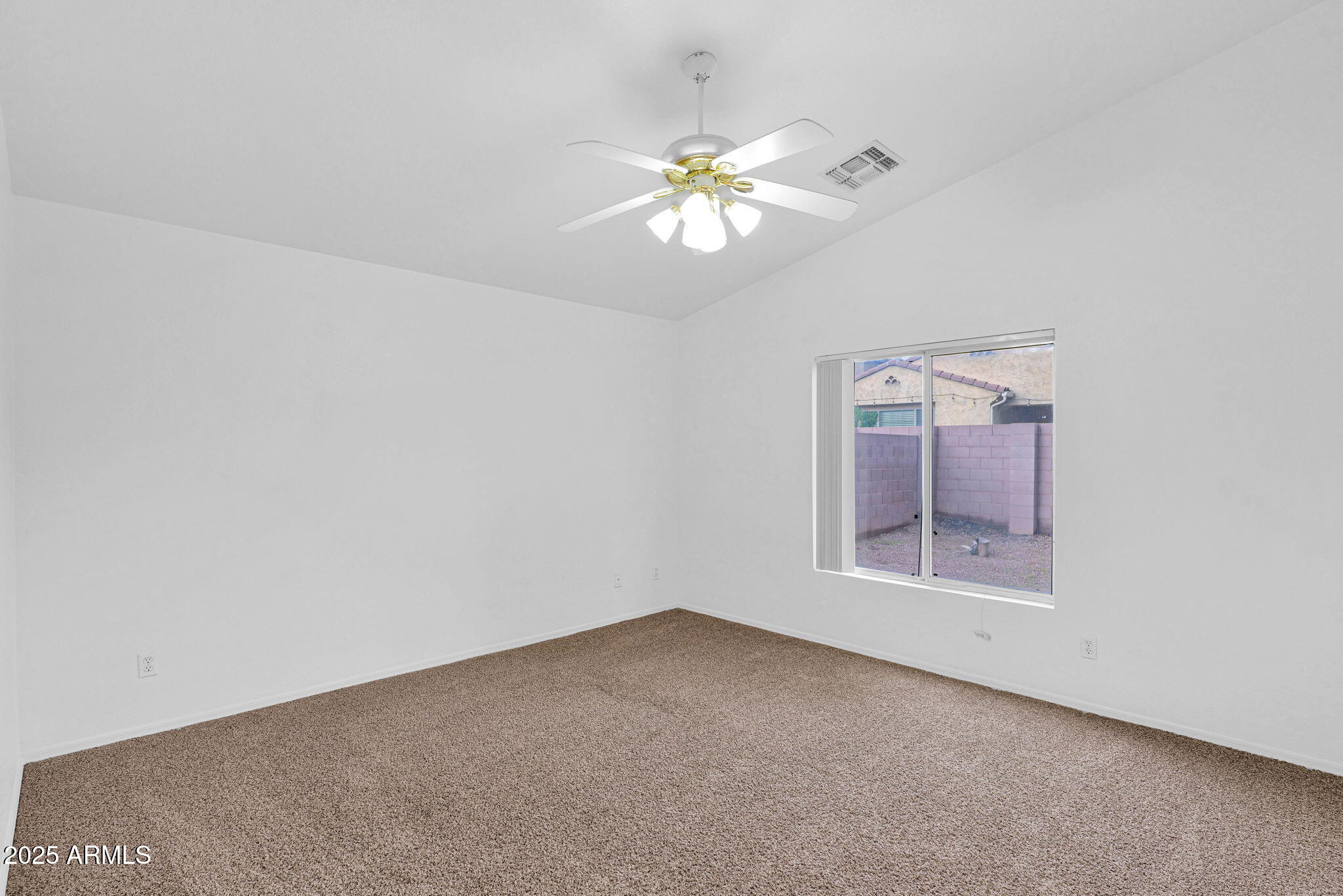 882 East Monterey Street Chandler, AZ 85225 - Photo 20 of 33 a view of an empty room with a window