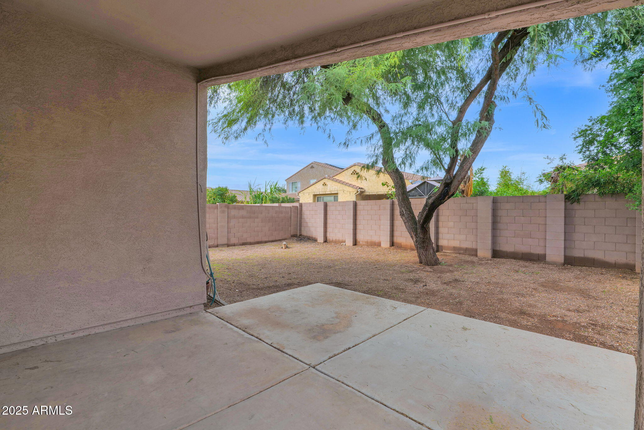 882 East Monterey Street Chandler, AZ 85225 - Photo 27 of 33 a house view with a garden space