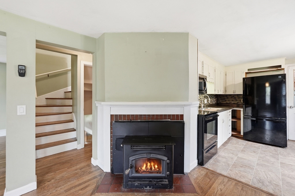 40 Corey Hill Road Ashburnham, MA 01430 - Photo 8 of 40