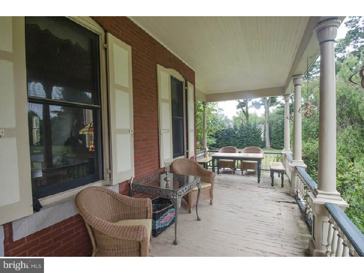 102 Exeter Road Devon, PA 19333 - Photo 4 of 24 Porch