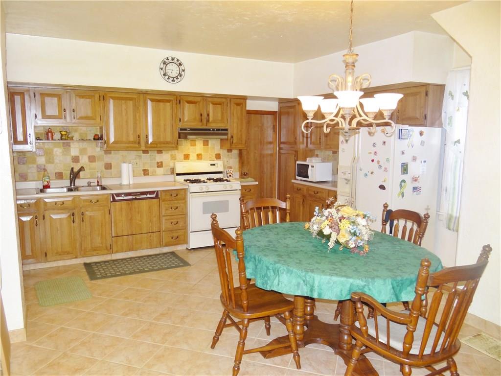 1113 Schang Road Pittsburgh, PA 15236 - Photo 2 of 25 Gallery Image 2