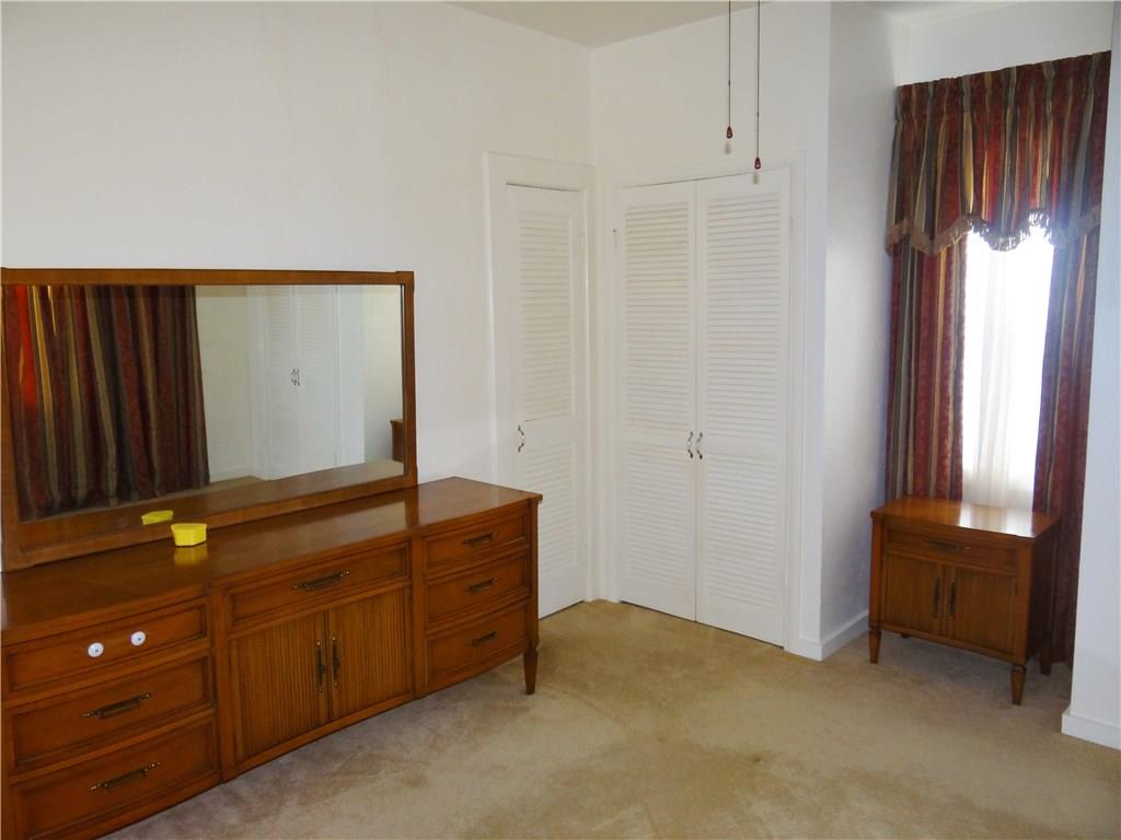 1113 Schang Road Pittsburgh, PA 15236 - Photo 11 of 25 Gallery Image 11