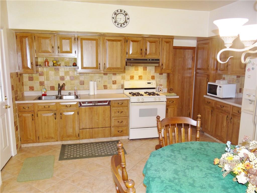 1113 Schang Road Pittsburgh, PA 15236 - Photo 5 of 25 Gallery Image 5