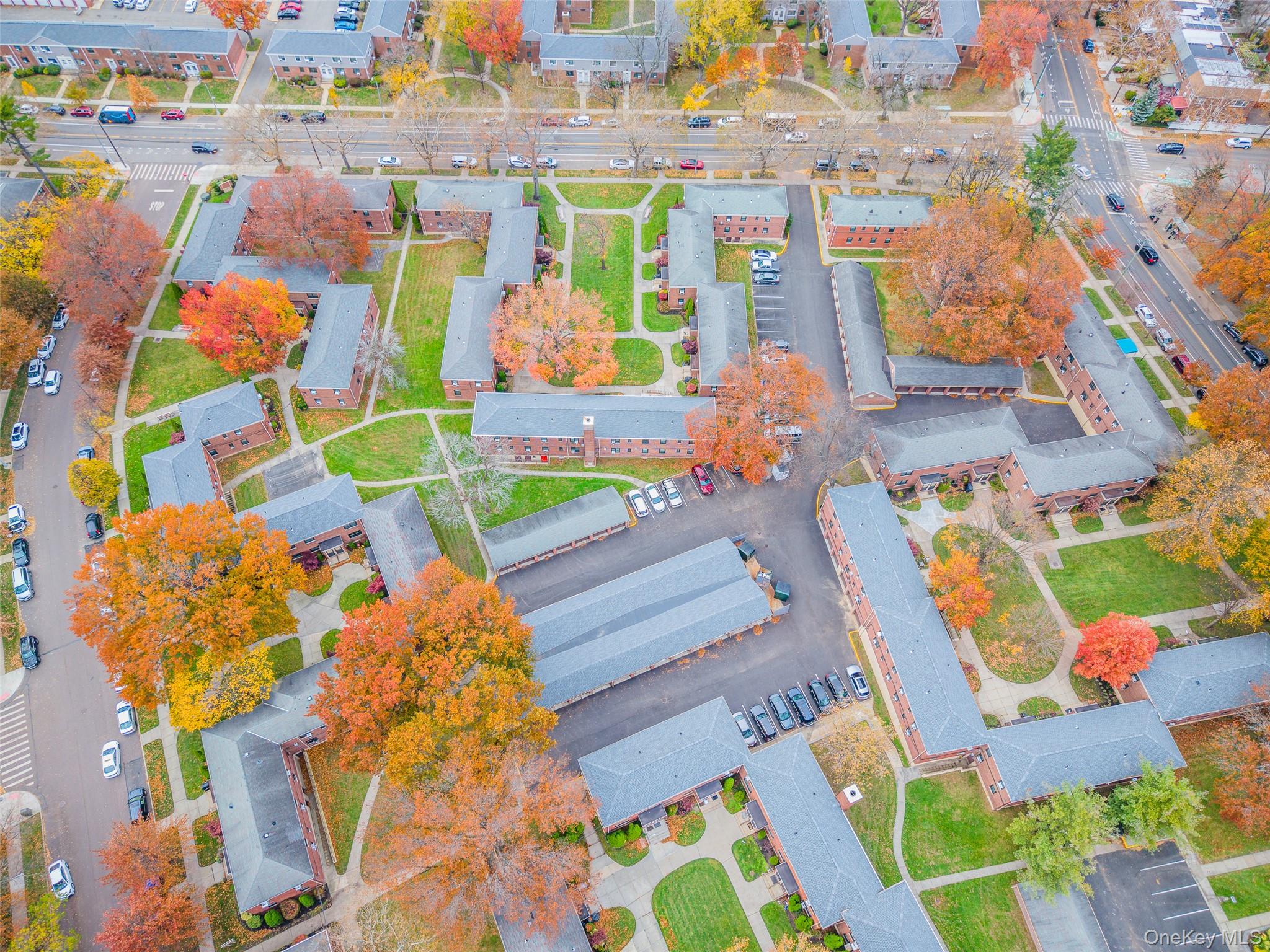 220-16 73rd Avenue, Unit 13A2 Queens, NY 11364 - Photo 16 of 18