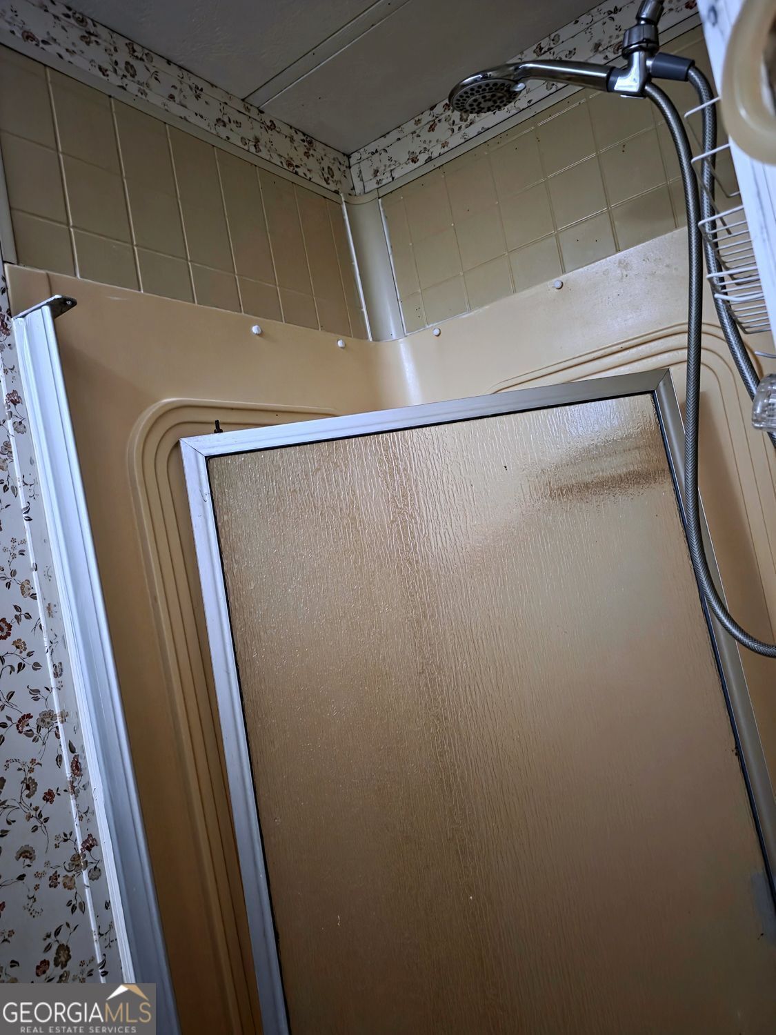 15 Shady Lane Jackson, GA 30233 - Photo 16 of 30 a close up of a sink