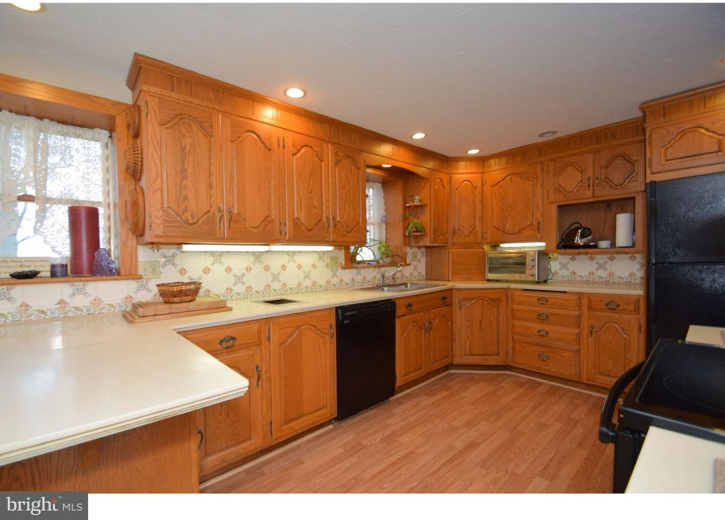 2402 Gramm Road Pennsburg, PA 18073 - Photo 8 of 25 Kitchen