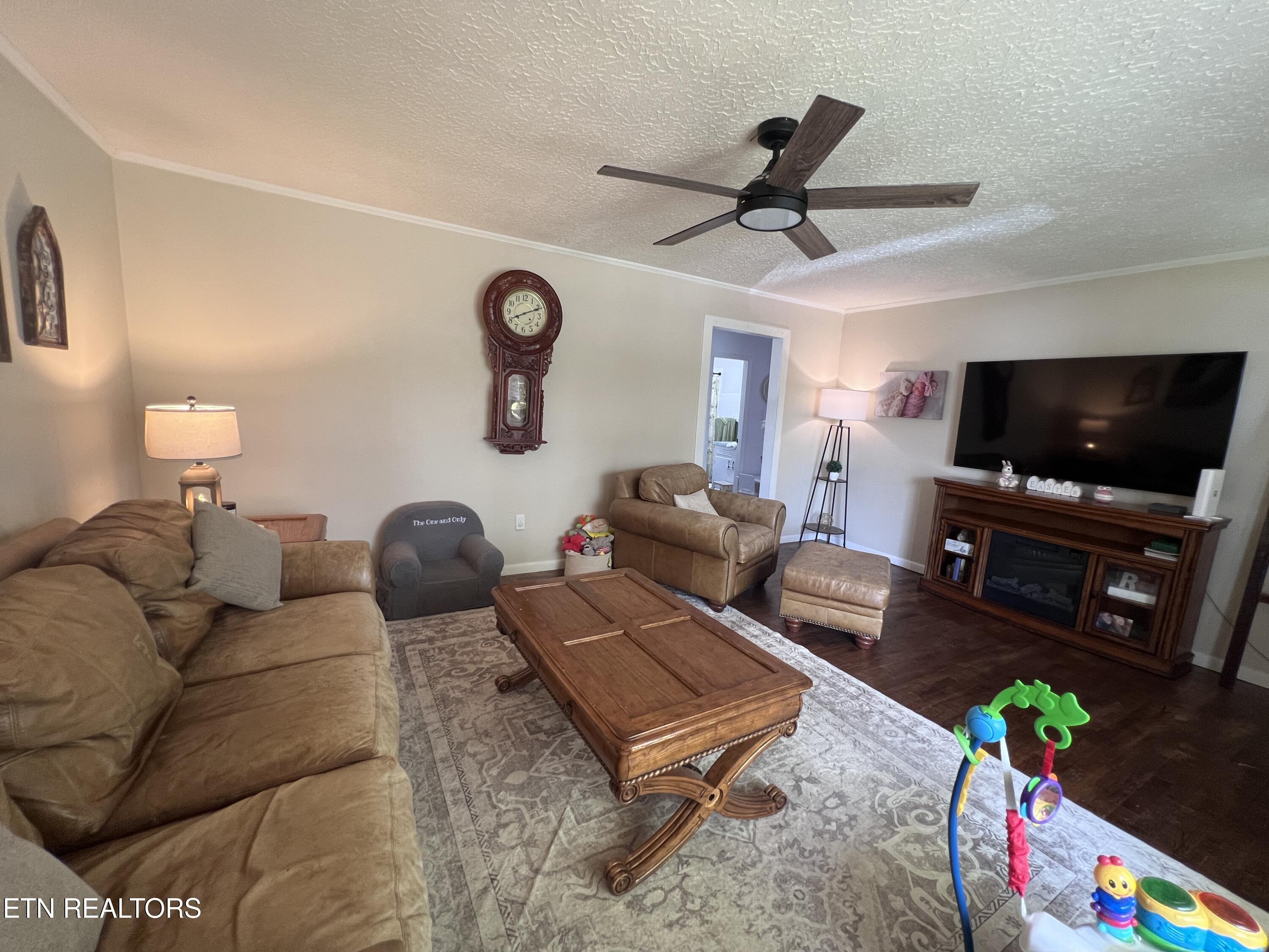 280 Harding Road Harriman, TN 37748 - Photo 9 of 46 IMG_7323