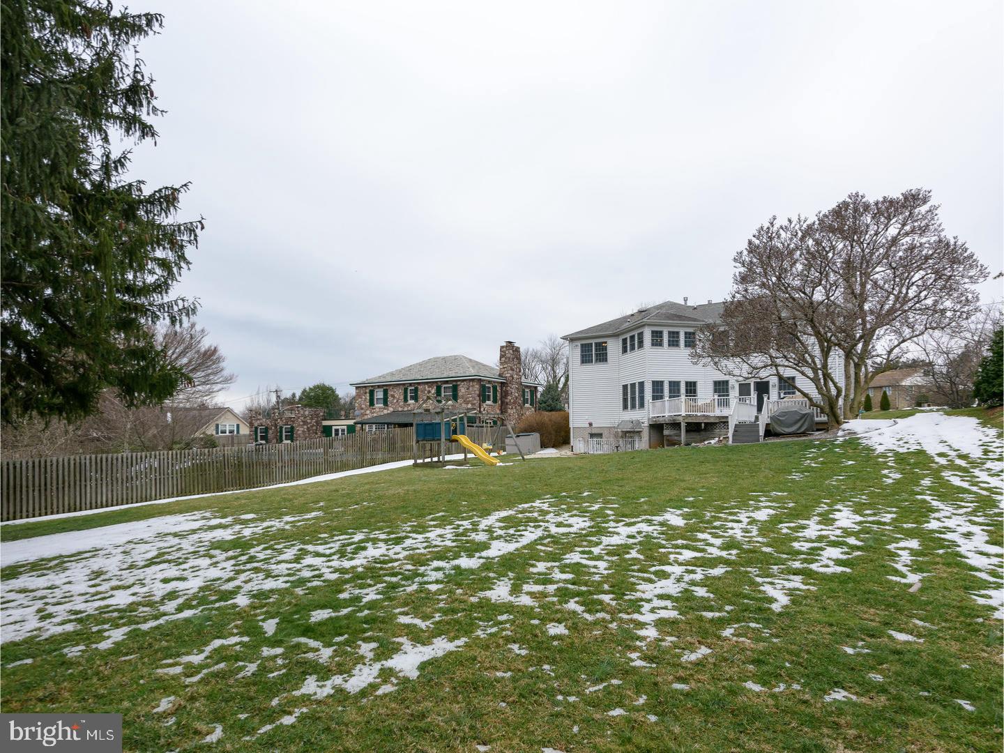 1007 Welsh Road Philadelphia, PA 19115 - Photo 24 of 25 Back Yard