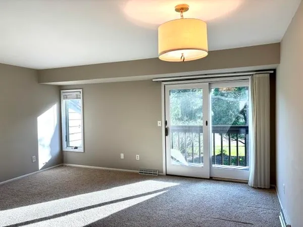 $249,000 | 120 Glenview Court, Janesville, WI 53548