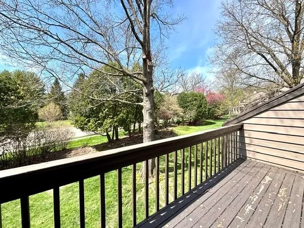 $249,000 | 120 Glenview Court, Janesville, WI 53548
