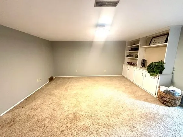 $249,000 | 120 Glenview Court, Janesville, WI 53548