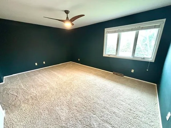 $249,000 | 120 Glenview Court, Janesville, WI 53548