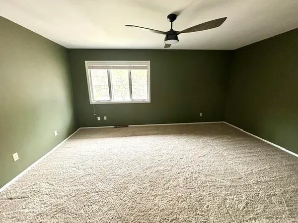 $249,000 | 120 Glenview Court, Janesville, WI 53548