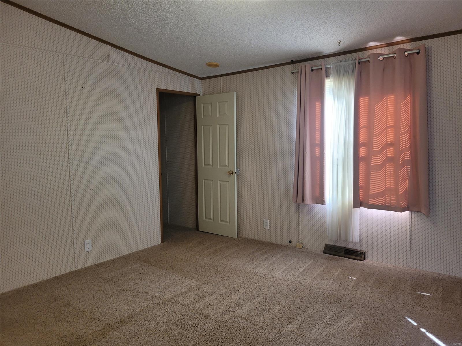 8603 State Rd Y Dittmer, MO 63023 - Photo 11 of 20