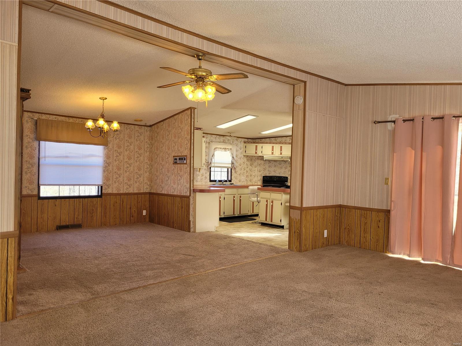 8603 State Rd Y Dittmer, MO 63023 - Photo 2 of 20