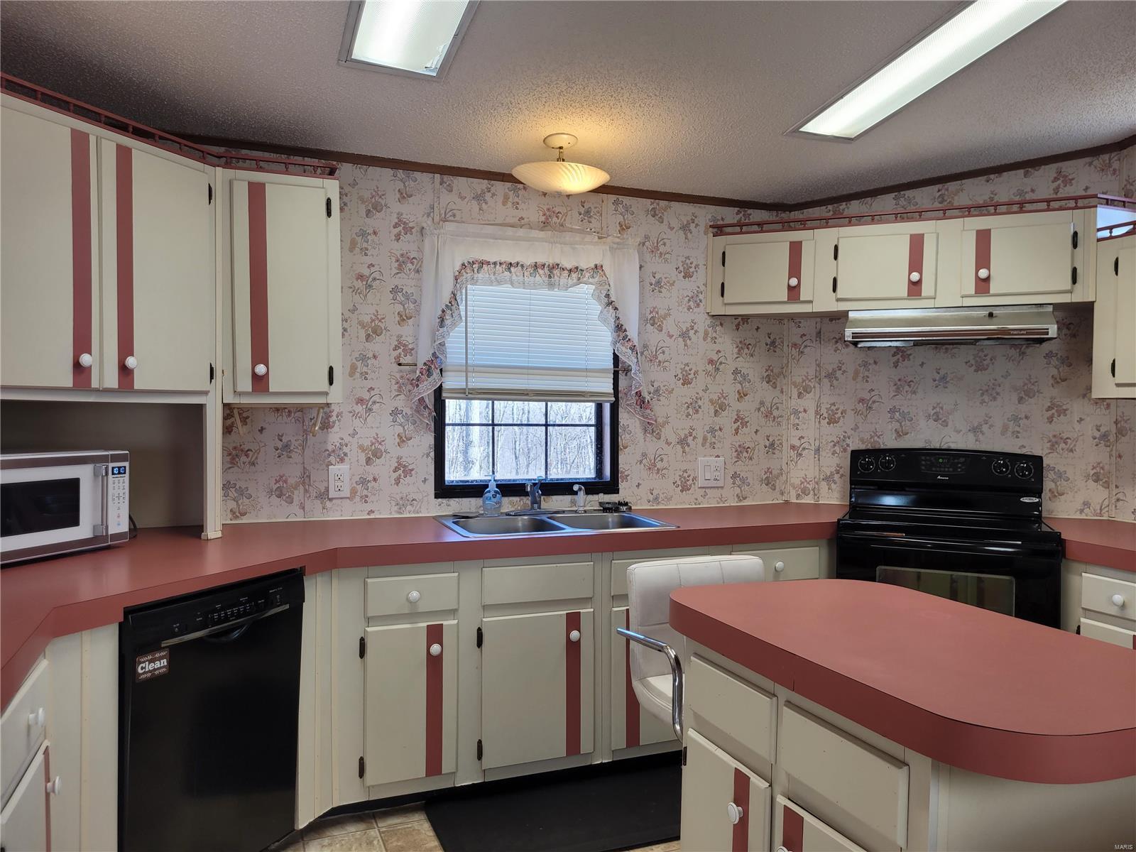 8603 State Rd Y Dittmer, MO 63023 - Photo 6 of 20