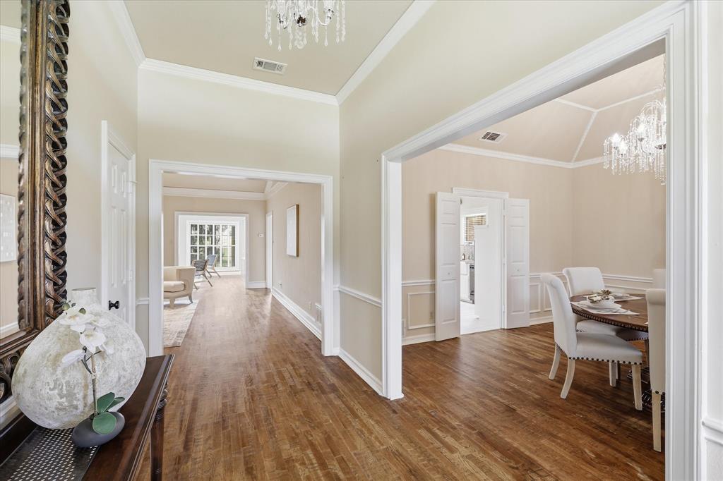 6955 Hawk Road Flower Mound, TX 75022 - Photo 4 of 40