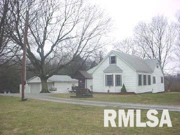 11245 East Bishop Road Mount Vernon, IL 62864 - Photo 1 of 3
