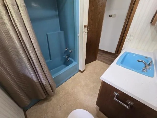 $379,900 | 925 East Ridlington Avenue, Shawano, WI 54166