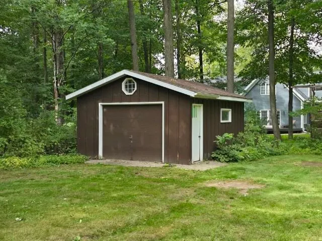 $379,900 | 925 East Ridlington Avenue, Shawano, WI 54166
