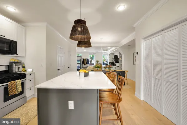 $5,499 | 407 O Street Northwest, Washington, DC 20001