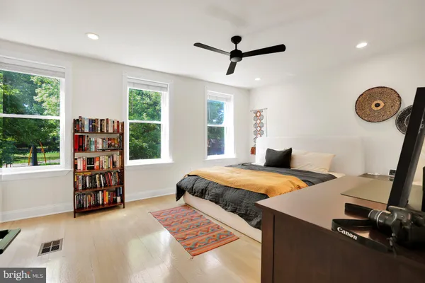$5,499 | 407 O Street Northwest, Washington, DC 20001