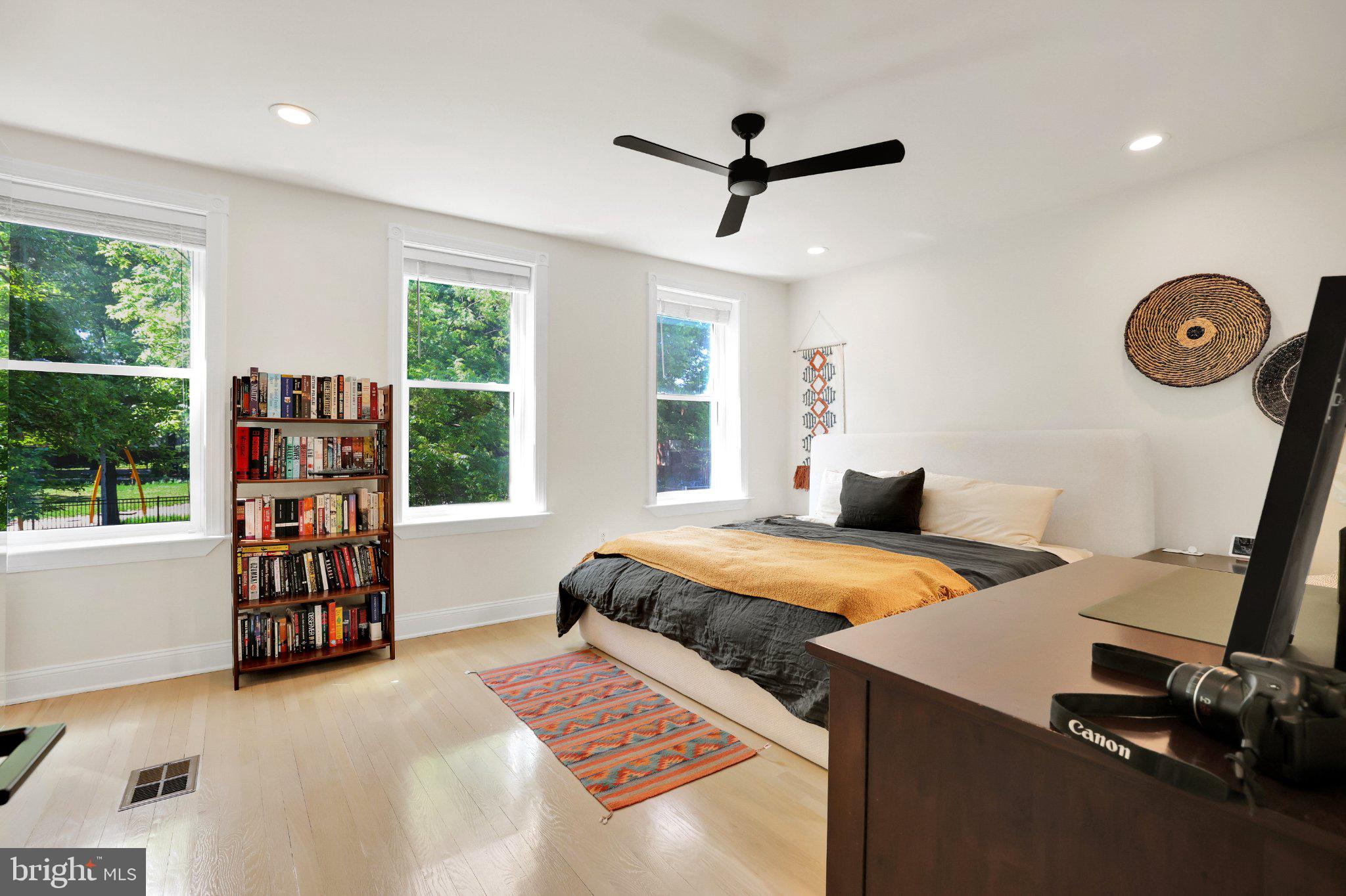 407 O Street Northwest Washington, DC 20001 - Photo 22 of 47 Bright and airy modern bedroom retreat.