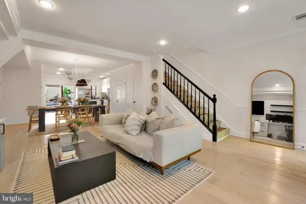 $5,499 | 407 O Street Northwest, Washington, DC 20001